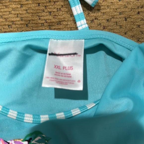 NWT Xhilaration 2 piece swimsuit - Picture 2 of 3